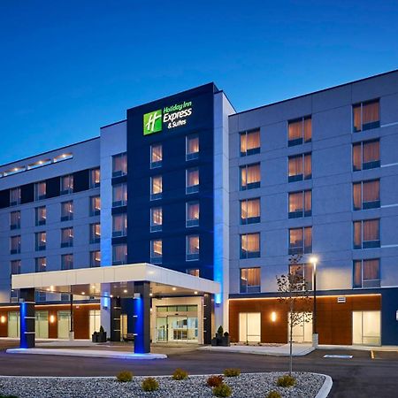 Holiday Inn Express & Suites Windsor East - Lakeshore By Ihg Tecumseh Extérieur photo